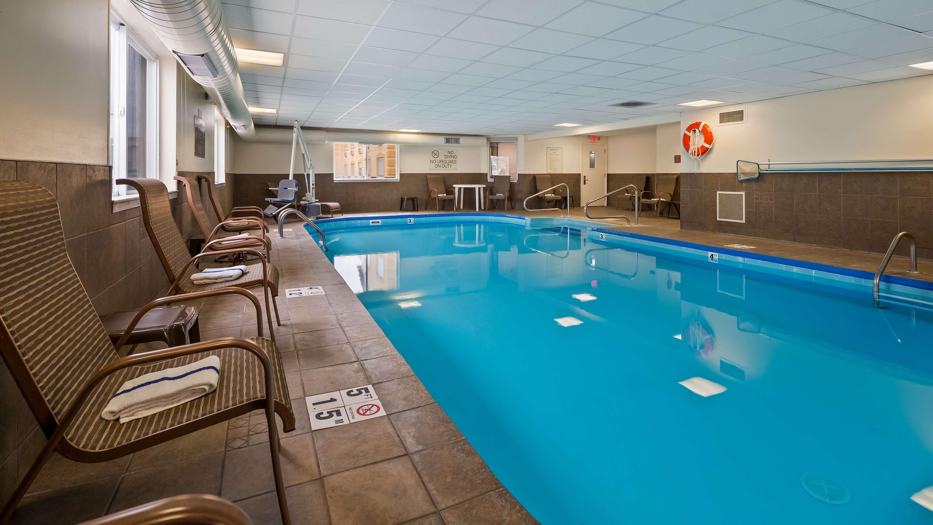 Best Western Elyria Kültér fotó